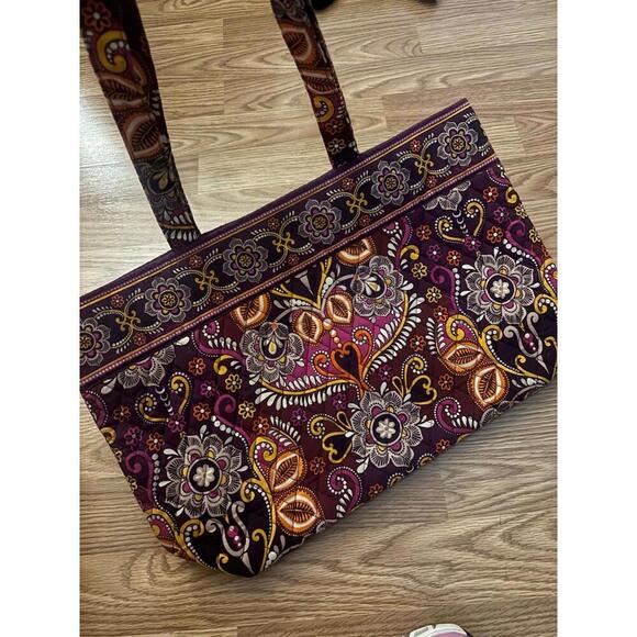 Vera Bradley Tote Bag - Picture 5 of 11